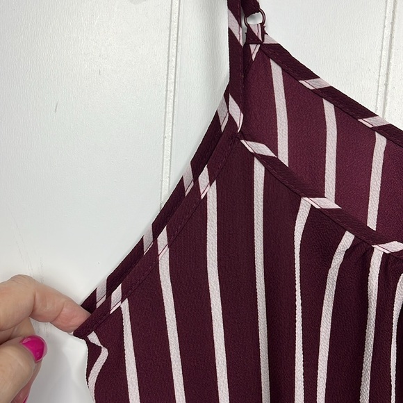 Ambiance Womens Jumpsuit M Burgundy/Cream Stretch Waist Adj Straps Wide Leg EUC - Picture 3 of 12